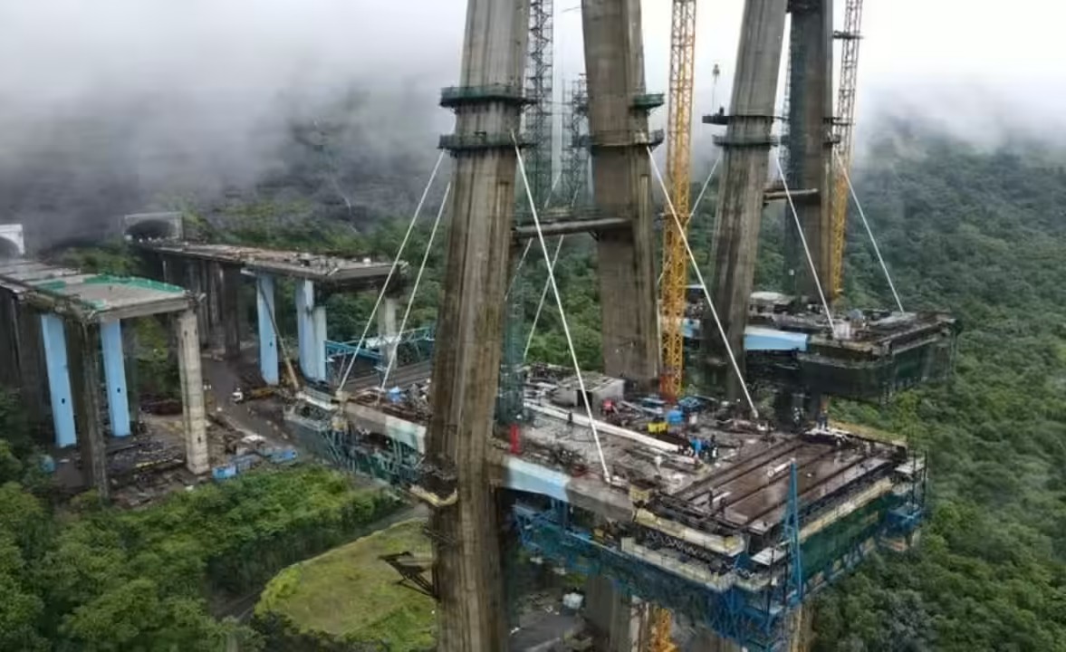 Rail flyovers (Panvel and Karjat)